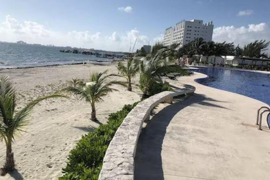 Hermoso Condo De 2 Habitaciones Frente Al Caribe Cancún Eksteriør billede